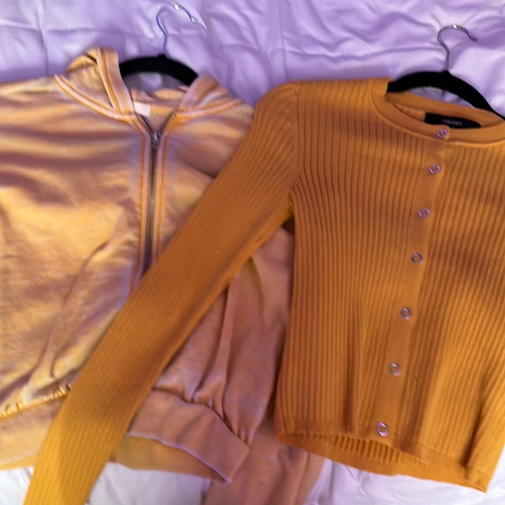 TWO yellow sweaters (size M and S)